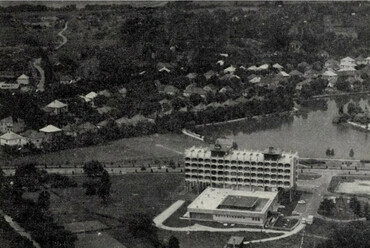 Légifotó a szállodáról, 1978. Forrás: Műszaki Tervezés, 1978/12. szám
