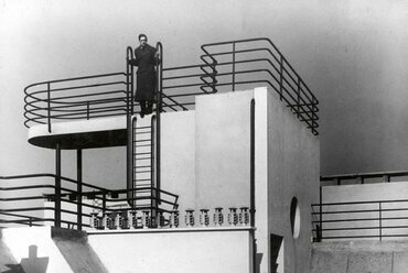 25 Avenue de Versailles, Párizs – Berthold Lubetkin és Jean Ginsberg, 1931

 
