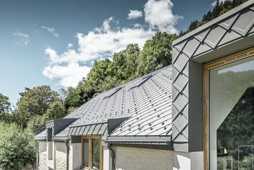  „La Grange à Gaby“ pajtaház, Engins, Franciaország. Tervező: Atelier Léger. Forrás: Prefa
