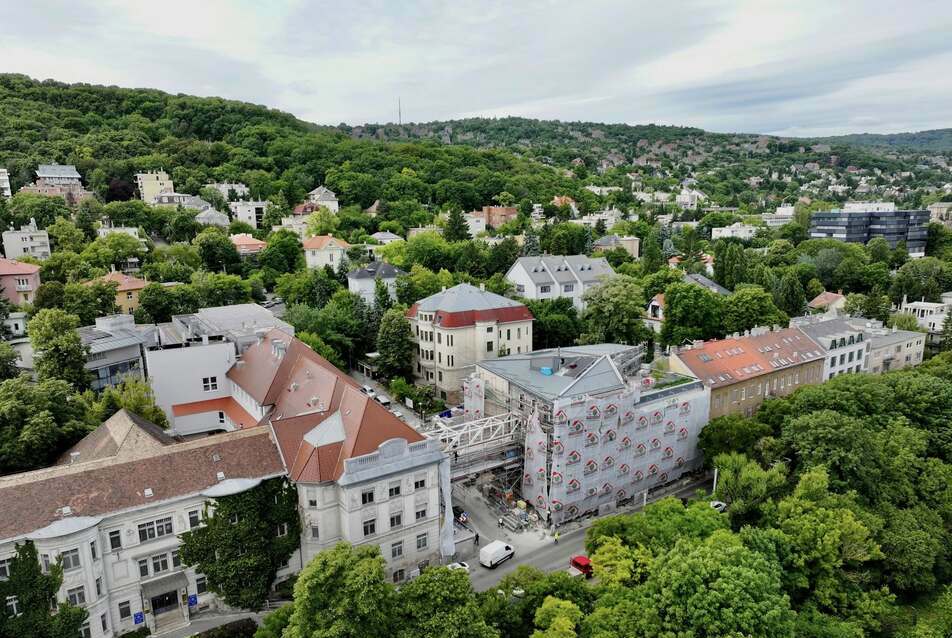 Itt tart most a városmajori szívklinika új épülete