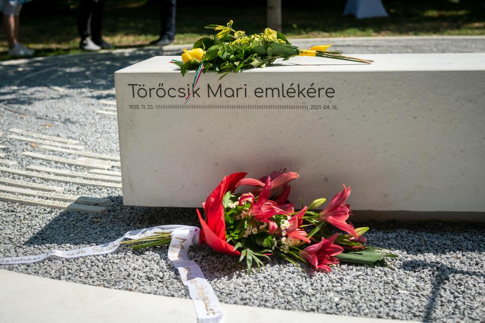 A Törőcsik Mari emlékhely az átadó napján. Fotó: Kiss Viktor / Újbuda
