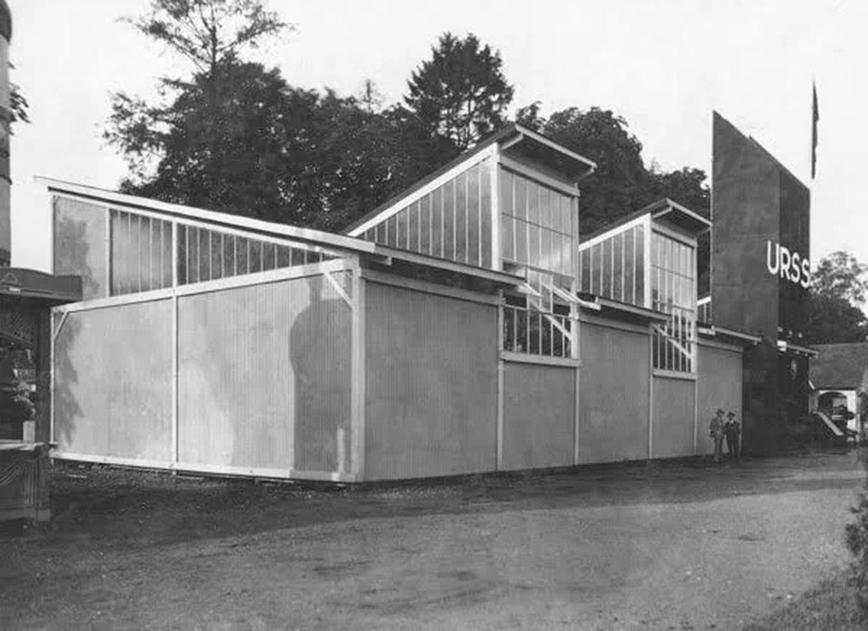 Szovjet Kereskedelmi Pavilon, 1928-31
