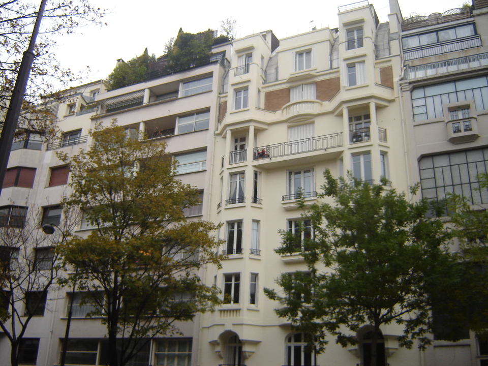 25 Avenue de Versailles, Párizs – Berthold Lubetkin és Jean Ginsberg, 1931 / Wiki Commons

 
