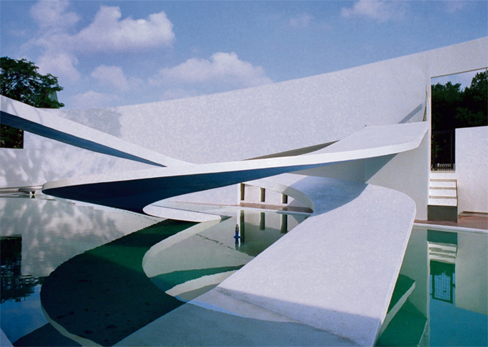 Lubetkin és a Tecton Pingvinúsztatója, 1934 // John Allan fotója, 1970
