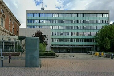 A Magyar Rádió már nagyrészt elbontott épülete. Forrás: Google Street View 
