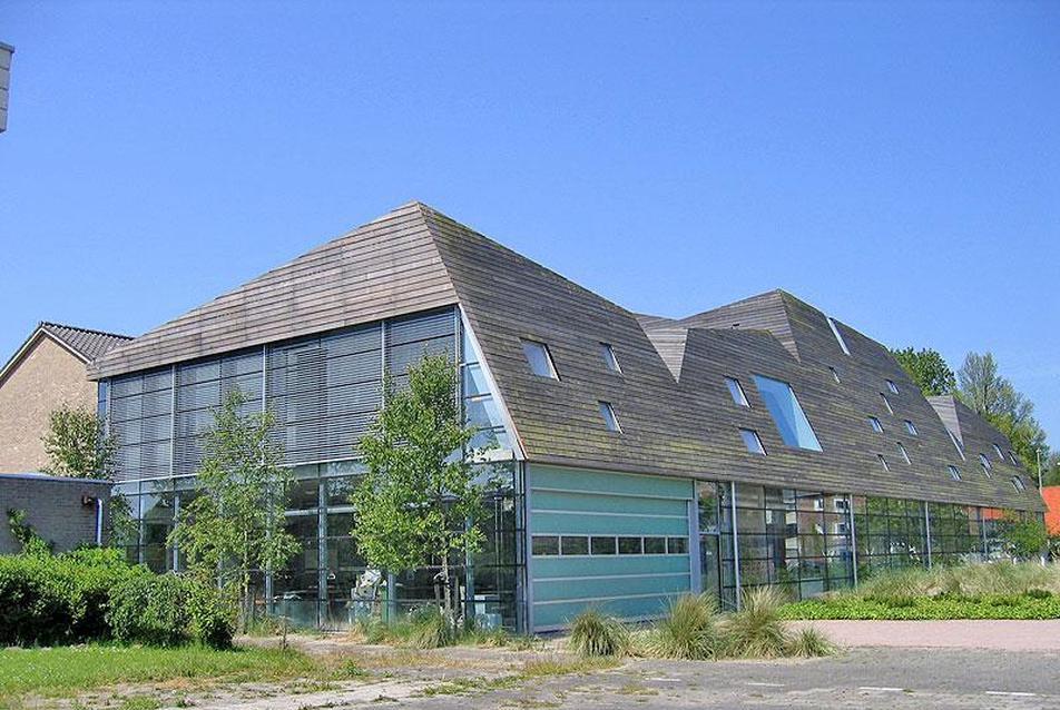 De Architectengroep: Triade kulturális és oktatási központ, Den Helder, 2001