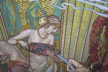 A Róth Miksa által készített mozaik részlete - a görög fürdőkultúra ábrázolása