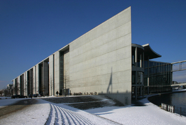 Paul-Löbe-Haus, Berlin, Stephan Braunfels, München/Berlin  (1997-2000)