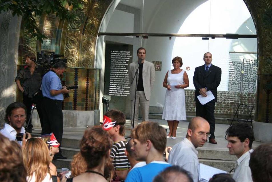 2008. Velencei Építészeti Biennále Magyar Pavilon / Produkciós pályázati felhívás