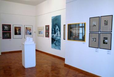 Fény és forma - Modern építészet és fotó 1927-1950 kiállítás Győrben
