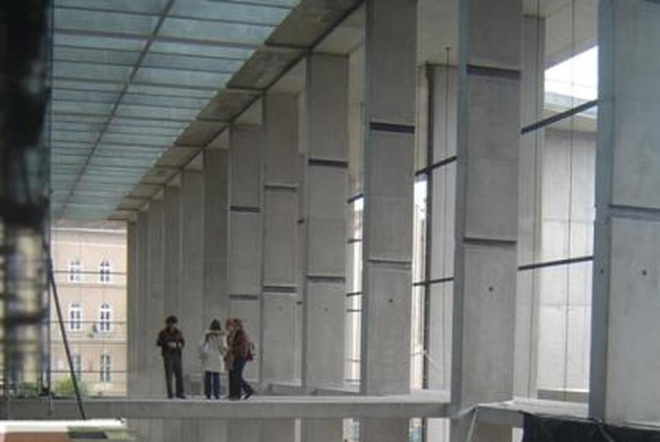 Antal Csaba - Csizmadia Gergely - Pintér Viktor (DNS csoport): Beton-szőnyeg