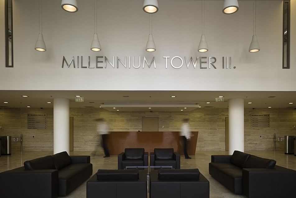 Millenniumi Tower III.