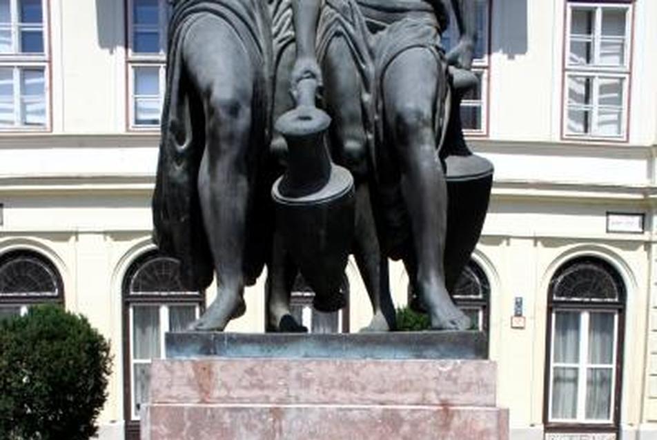 Száz épület újul meg évente a főváros támogatásával