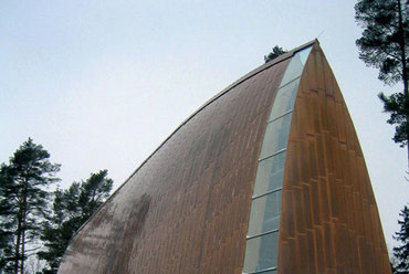 St.Henry’s Ecumenical Art Chapel by Matti Sanaksenaho