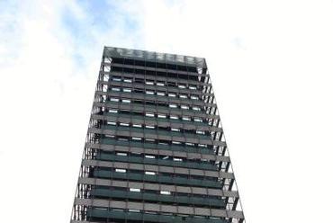 a Nyugdíjfolyósító Igazgatóság tornya, fotó: vm