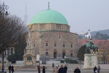 Pécs - Széchenyi tér