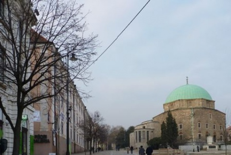 Pécs - Széchenyi tér