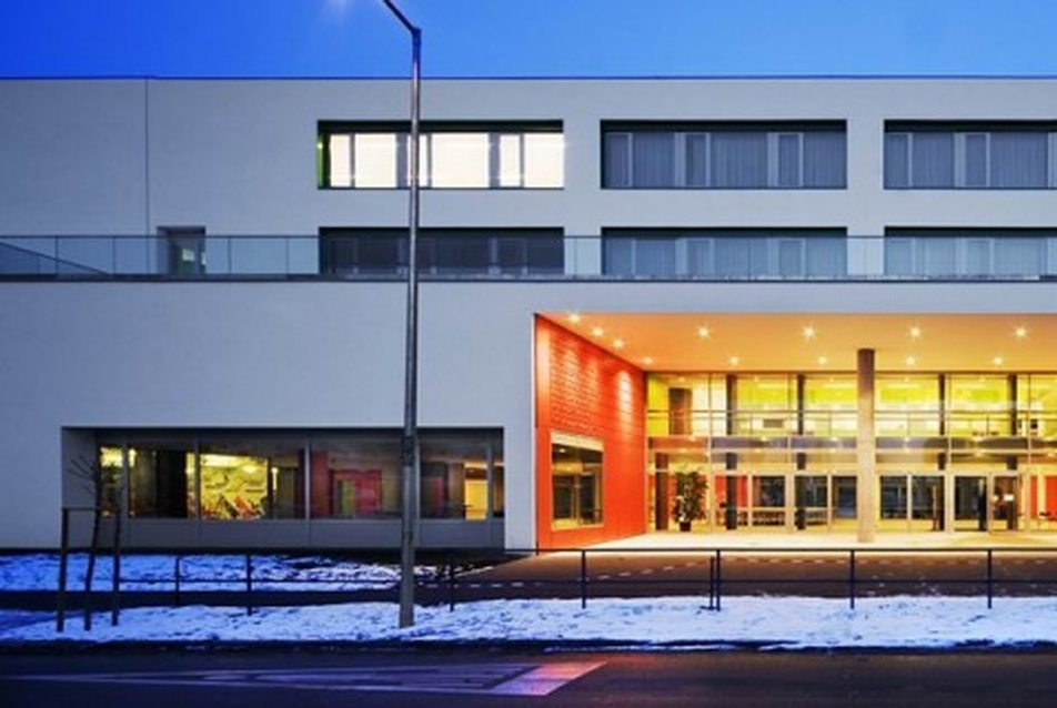Budaörs új iskolája - Dobai János