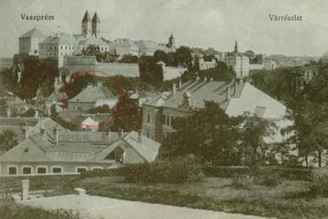 1913-as kép az épületről