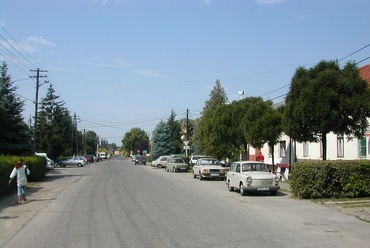 Tiszaalpári utcakép