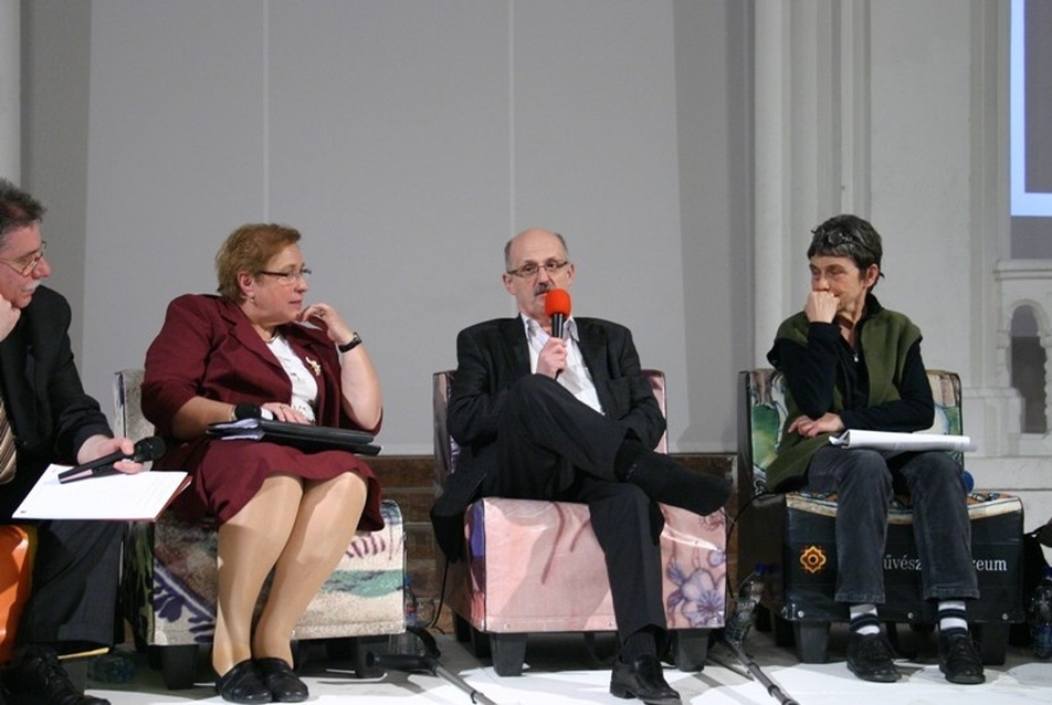 dr. Demeter Zsófia, dr. Mezős Tamás, Csomay Zsófia