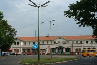 Sátoraljaújhely vasútállomás, tervező: Papp László