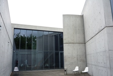 Tadao  Ando - Konferencia pavilon, belső udvar, fotó: Rab  Hajnalka