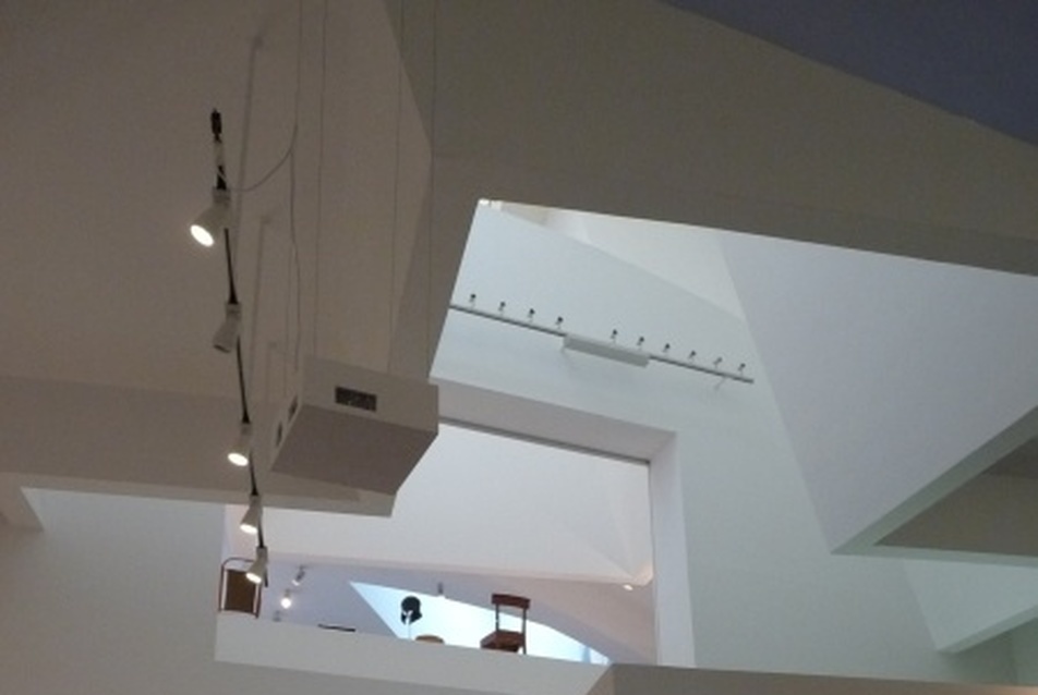 Frank O. Gehry – Vitra Design Museum, illegális belső fotó, fotó: Terék Mariann
