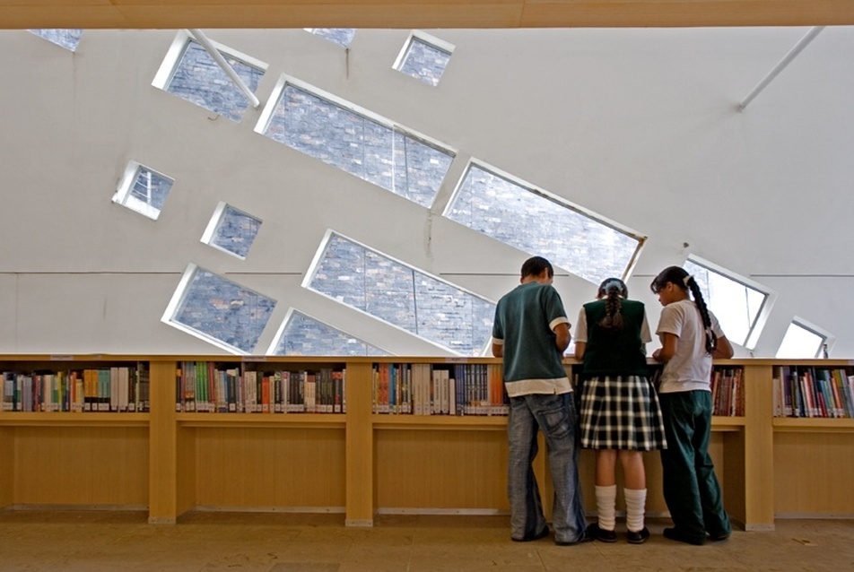 Biblioteca Parque España - építészet: Giancarlo Mazzanti, fotó: Sergio Gomez