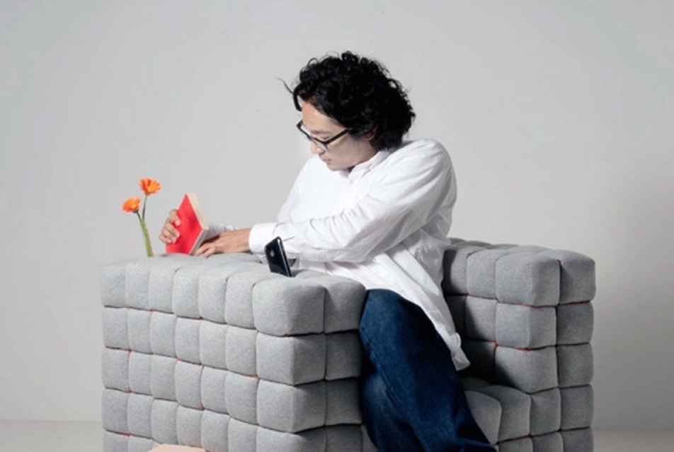 Sukima fotel tervező: Daisuke Motogi, Design Tide Tokyo, fotó: Takahumi Yamada
