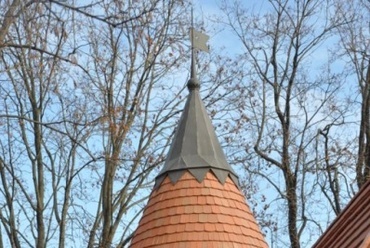 László Miklós munkája.