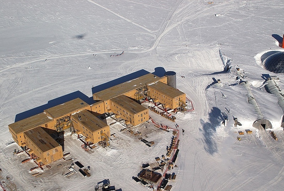 Az Amundsen-Scott állomás (Amerikai Egyesült Államok) fotó: www.southpolestation.com