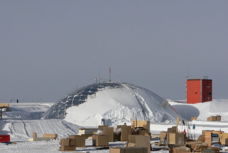 Az Amundsen-Scott állomás (Amerikai Egyesült Államok) fotó: www.southpolestation.com