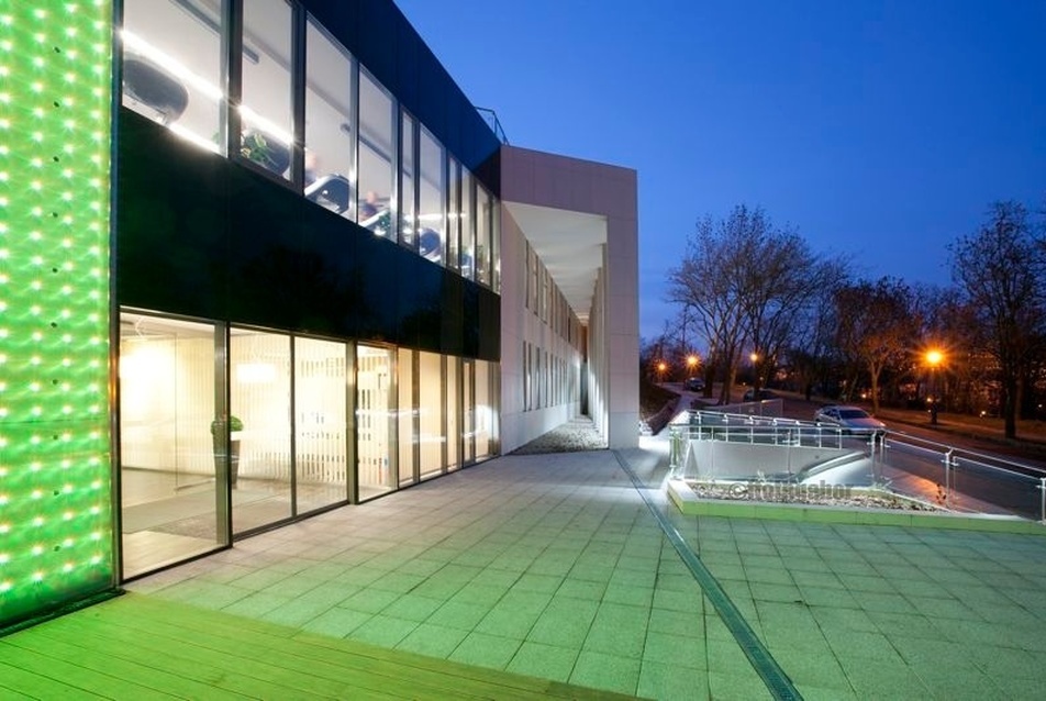 Oxygen Wellness Központ, tervezők: Szerdahelyi László, Szász Zoltán, fotó: Aspectus Architect