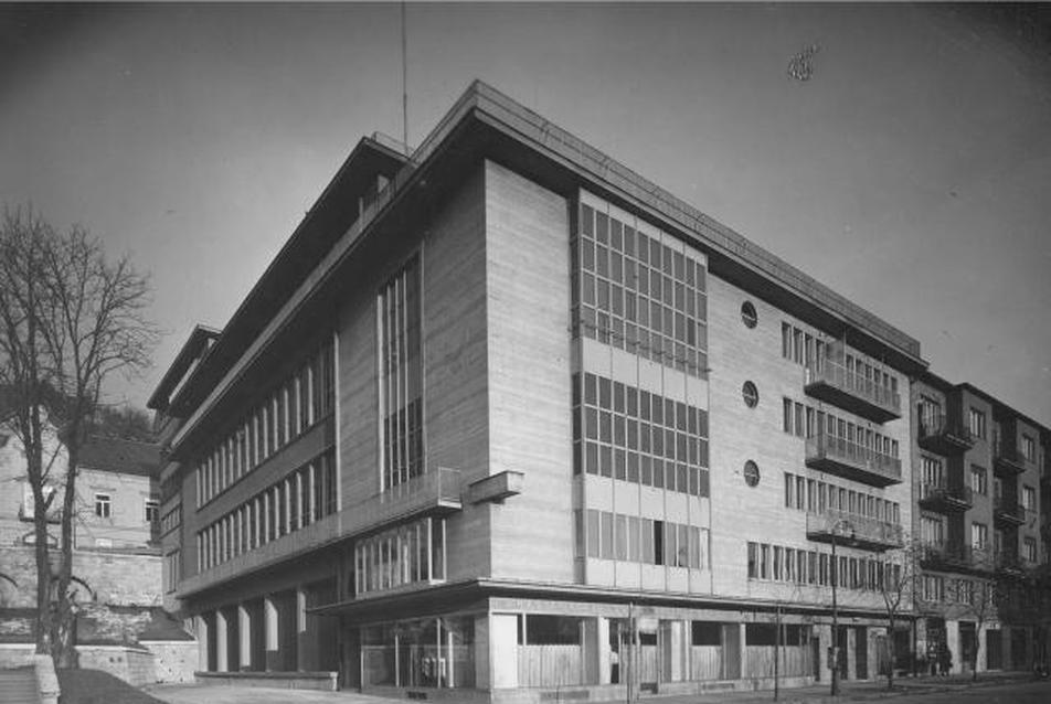 ELMŰ irodaháza és lakóház, Budapest I. Attila u. 99., 1937