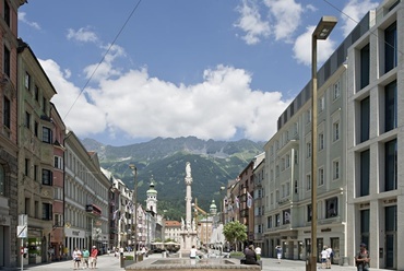 Maria-Theresien-Straße, Innsbruck, fotó: Hertha Hurnaus