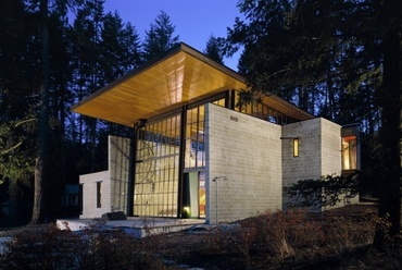 Chicken Point Cabin 2002, vezető tervező: Tom Kundig, Olson Kundig Architects - fotó: Benjamin Benschneider