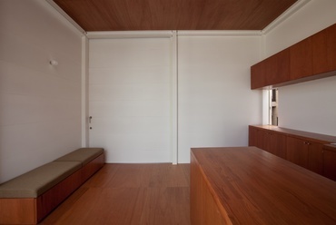 Small House, konyha-étkező - építész: Hiroyuki Unemori, fotó: Ken Sasajima