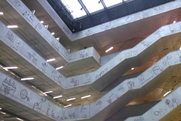 Műszaki Könyvtár Prágában. A 2009-ben átadott épület a Projektil Architekti munkája.