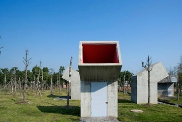 DNA – Nyilvános vécék a Jinhua Építészeti Parkban, Zhejiang, Kína (2009)