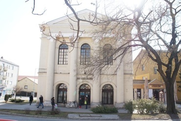 Várpalota egykori zsinagógája - fotó: Bardóczi Sándor