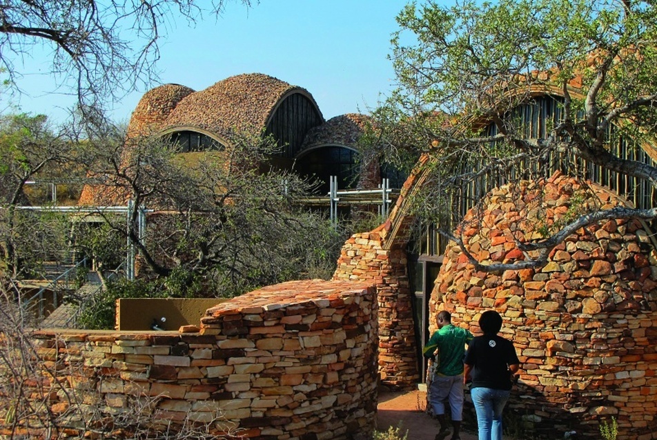 „Speciális megoldások téglából” díjat a Dél-afrikai Mapungubwe Interpretation Centre múzeum