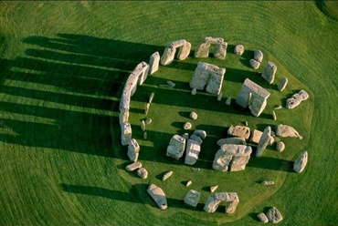 Stonehenge: szakrális tér a nyári napforduló számítására