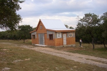 Raktárépület Bulverdében, Texas (2007), fotó: Victor Summers