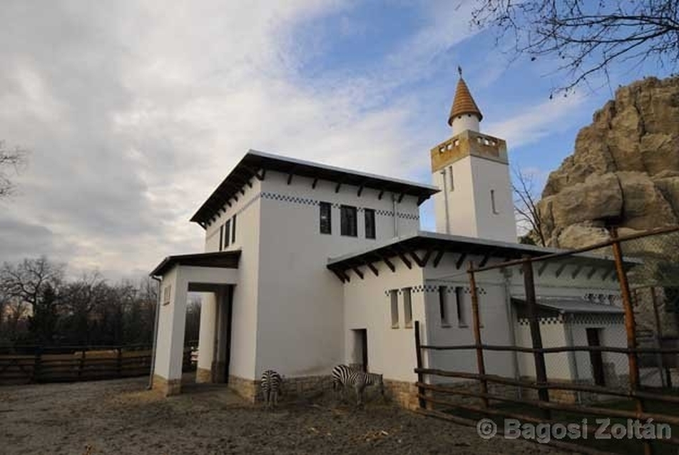 régi Zsiráfház - eredetileg 1912-ben épült (Kós-Zrumeczky), fotó: Bagosi Zoltán