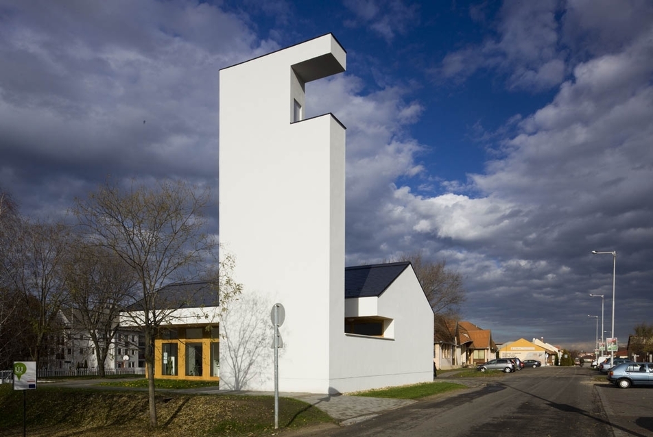 Szolnok Református Egyházközség Szandaszőlősi Közösségi Háza, fotó: Zsitva Tibor