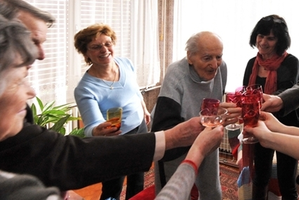 Gyuris Gábor köszöntése 100. születésnapján