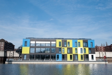 Az IBA dokk épülete Hamburgban