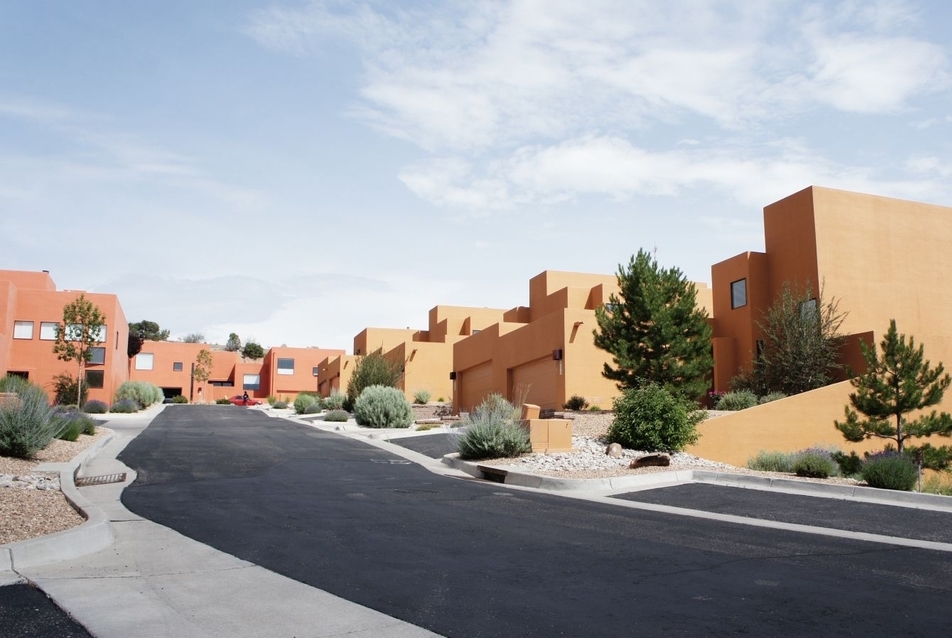 Pueblo lakóházak Új-Mexikóban