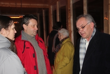 Az epiteszforum.hu és a Blokk Építészeti Műhely közös karácsonyi bulija a Margit utca 9-ben, 2013. december 20-án du. 5-től - fotó: perika - (balról) Karácsony Judit, Huszti István, dr. Janka Gergely